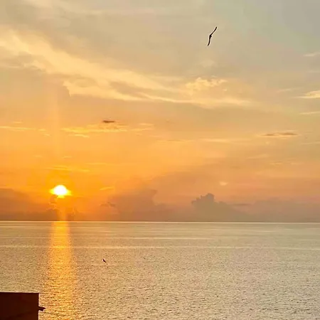La Bumeliana Sul Mare - Lo Spiffero E La Figlia Del Sole Apartment Pizzo (Calabria)
