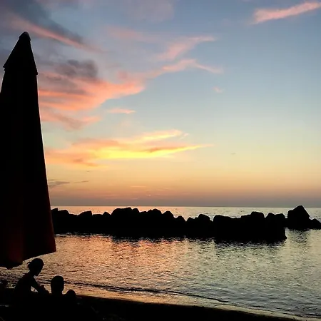 Апартаменты La Bumeliana Sul Mare - Lo Spiffero E La Figlia Del Sole Пиццо
